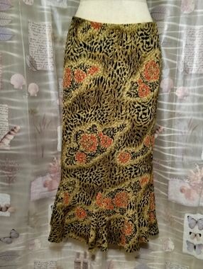 Vintage TanJay Leopard Cheetah Red Floral Motirs Ruffle Hem Aline Midi Skirt M